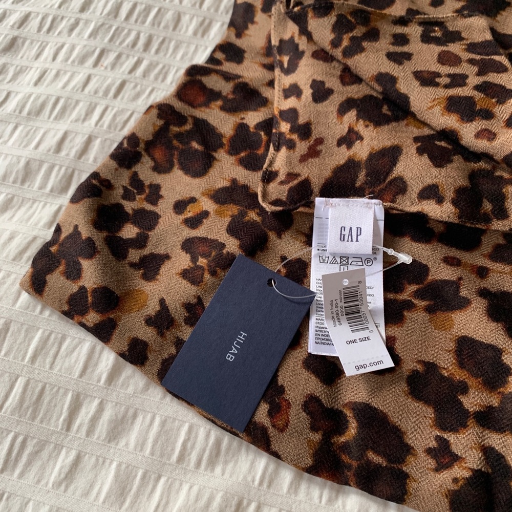 Gap Leopard Print Kerchief Scarf